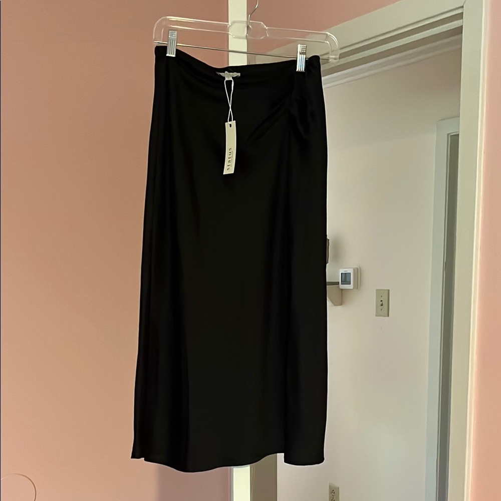 Elegant Black Skirt